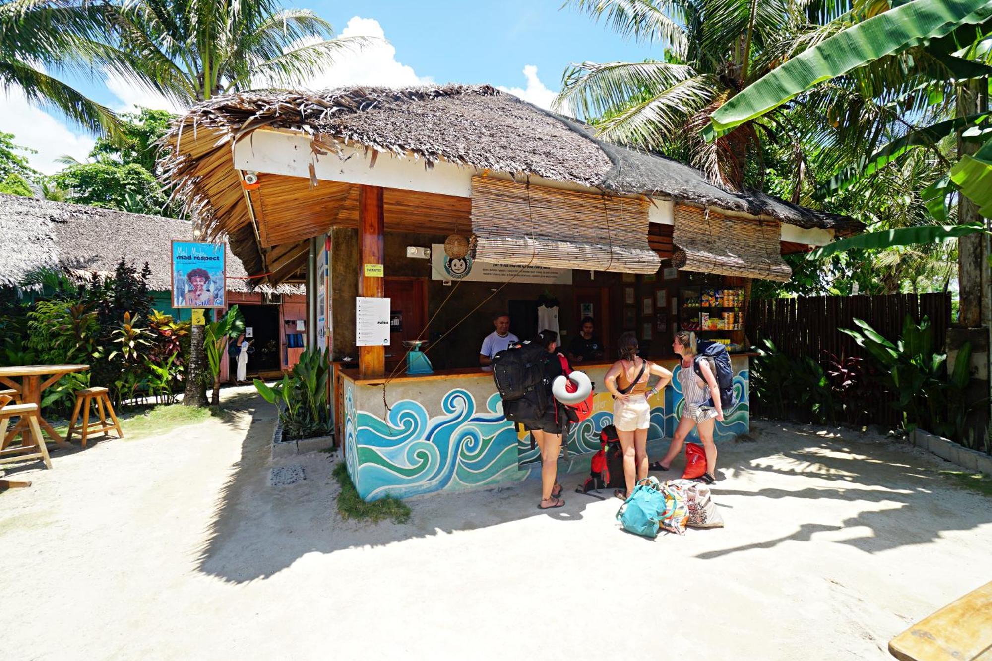 Mad Monkey Hostel Siargao (Adults Only) General Luna  Exterior foto